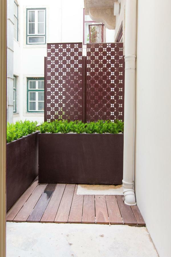 Bacalhoeiros 99 - Beautiful And Bright Apartment @ Baixa, Chiado Lissabon Buitenkant foto